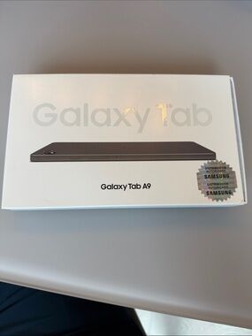 Samsung Galaxy Tab A9 Tablet - Gray